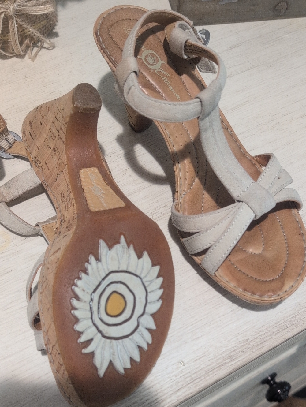 Born Crown Nordstroms Women’s Light Beige Cork-Heel Strappy Sandals